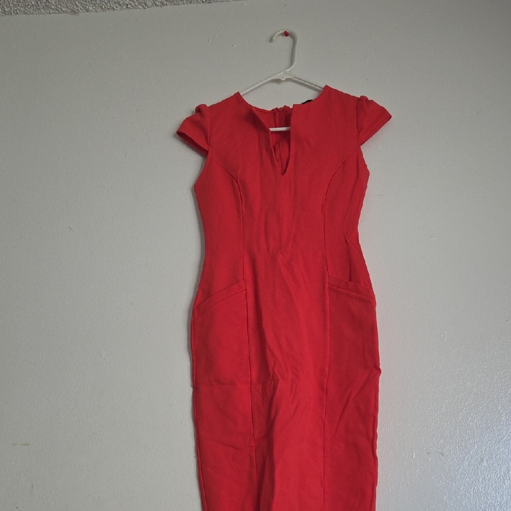 Cute red dress of the Lette brand, medium size.
